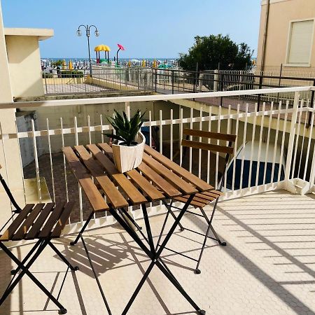 Appartamento Cima - Vista Mare, 3 Camere, Wifi, Family Apartment 利多迪迪耶索洛 外观 照片