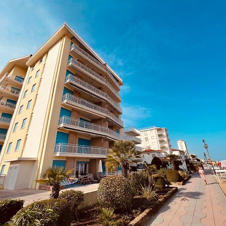 Appartamento Cima - Vista Mare, 3 Camere, Wifi, Family Apartment 利多迪迪耶索洛 外观 照片