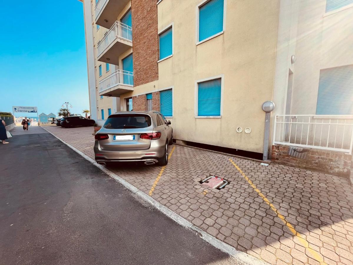 Appartamento Cima - Vista Mare, 3 Camere, Wifi, Family Apartment 利多迪迪耶索洛 外观 照片